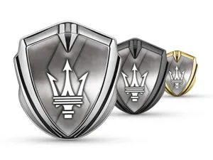Maserati Metallico Cupolato Emblema Finitura Lussuosa Lega Fine